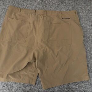 Columbia shorts